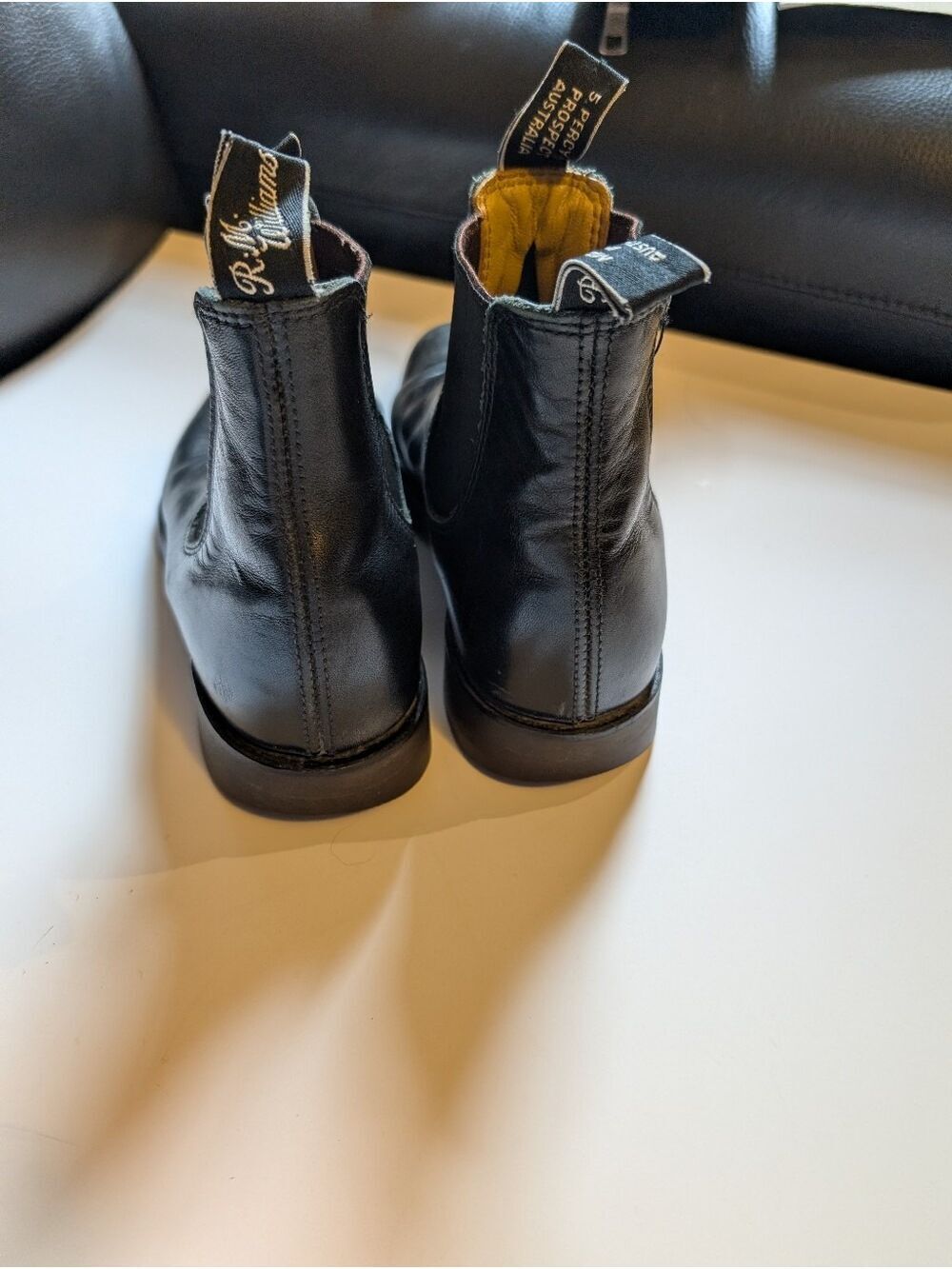 RM Williams Boots Mens UK 5.5 US 6.5 Black Leather Chelsea Made in Australia - Picture 5 of 11